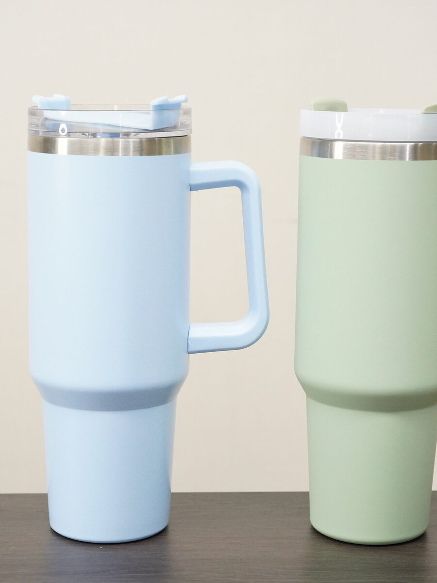 Insulated tumblers on a table
